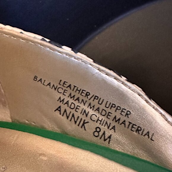 Green Suede & Black Geometric Print Heels – Size 8 - Picture 6 of 7